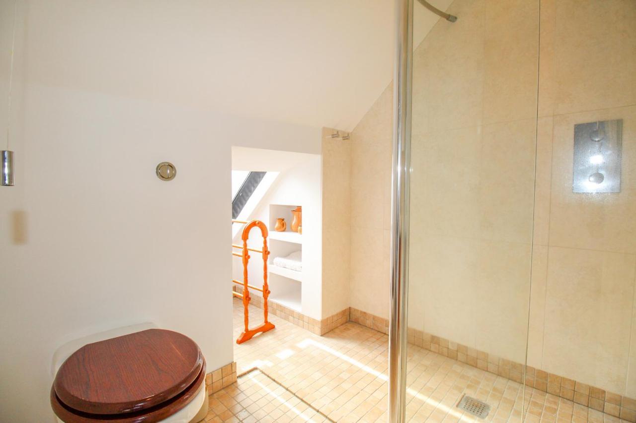 Bay View Villa Суонидж Екстериор снимка
